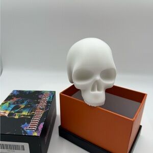 Tattoo equipment- practice silicone skull